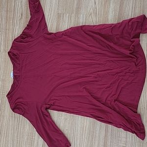 Red 3/4 sleeve red top size small